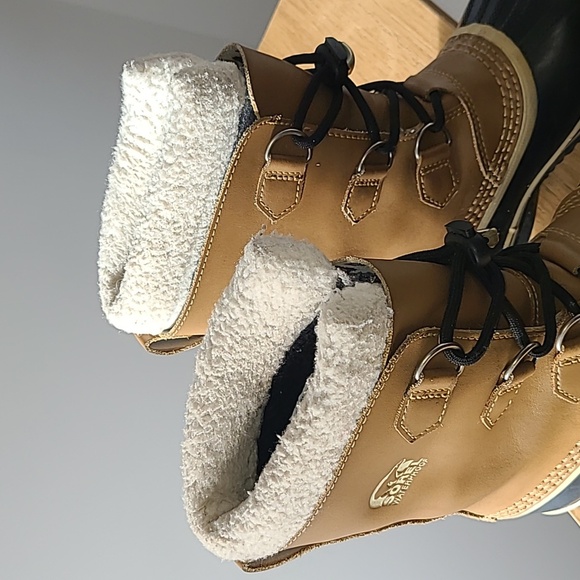 Sorel Waterproof Boots - Picture 8 of 8